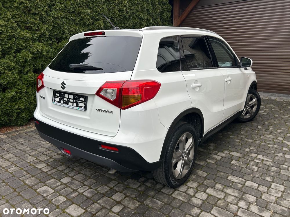 Suzuki Vitara 1.6 DDiS (4x2) Comfort - 2