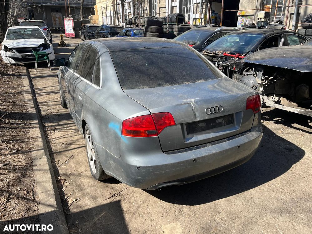 Dezmembrez Audi A4 B7 2.0 TDI 2006 gri inchis BLB - 7
