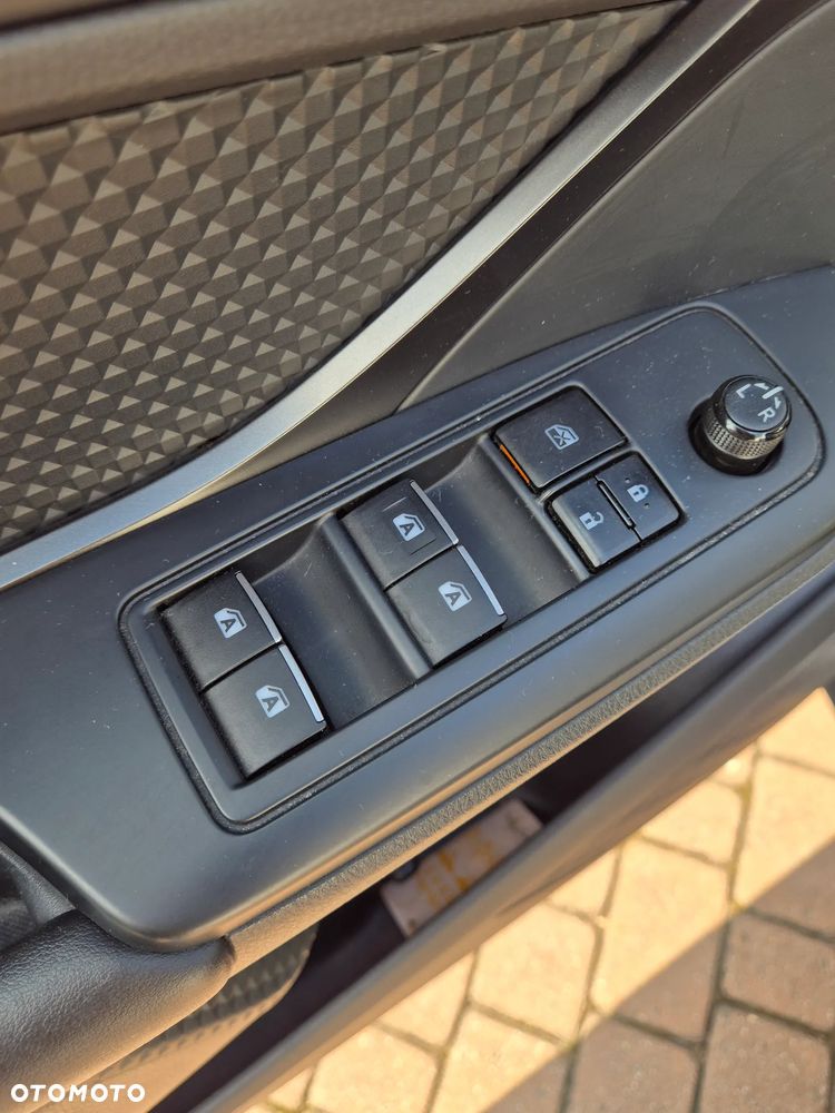 Toyota C-HR 1.2 T Premium - 6
