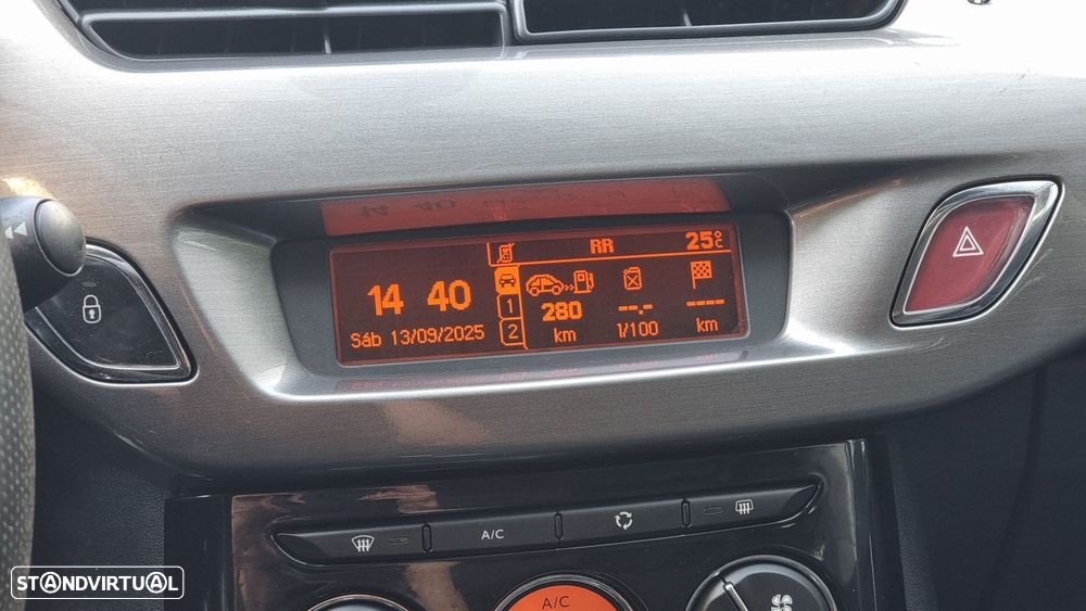 Citroën C3 1.4 HDi Exclusive - 11