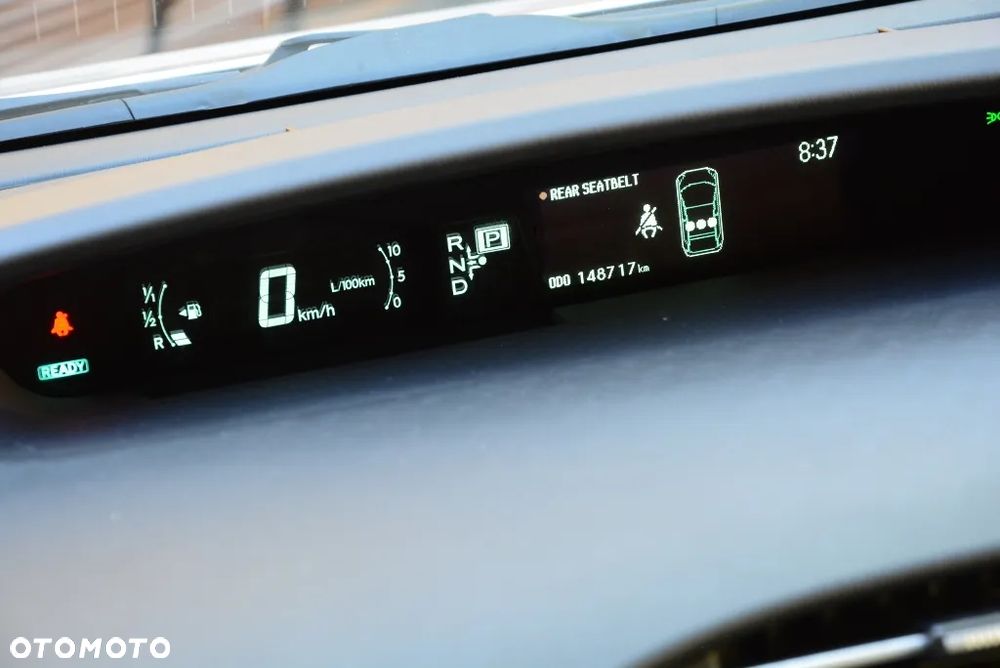 Toyota Prius (Hybrid) Comfort - 21
