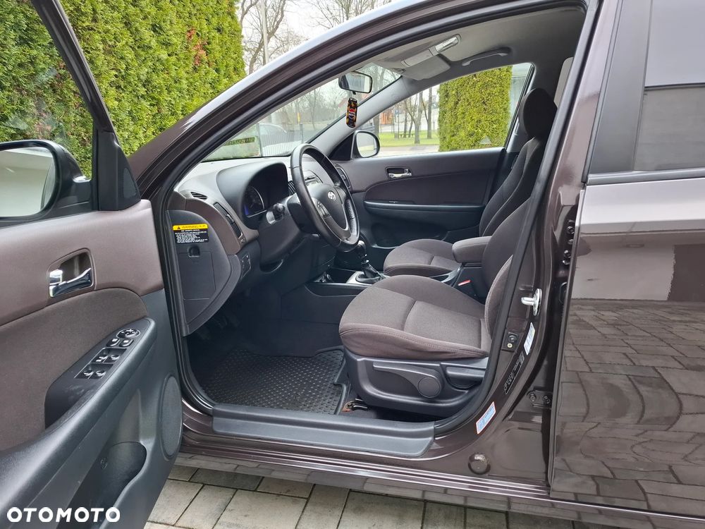 Hyundai i30 - 11