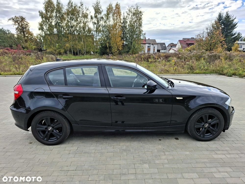 BMW Seria 1 2010 photo 5