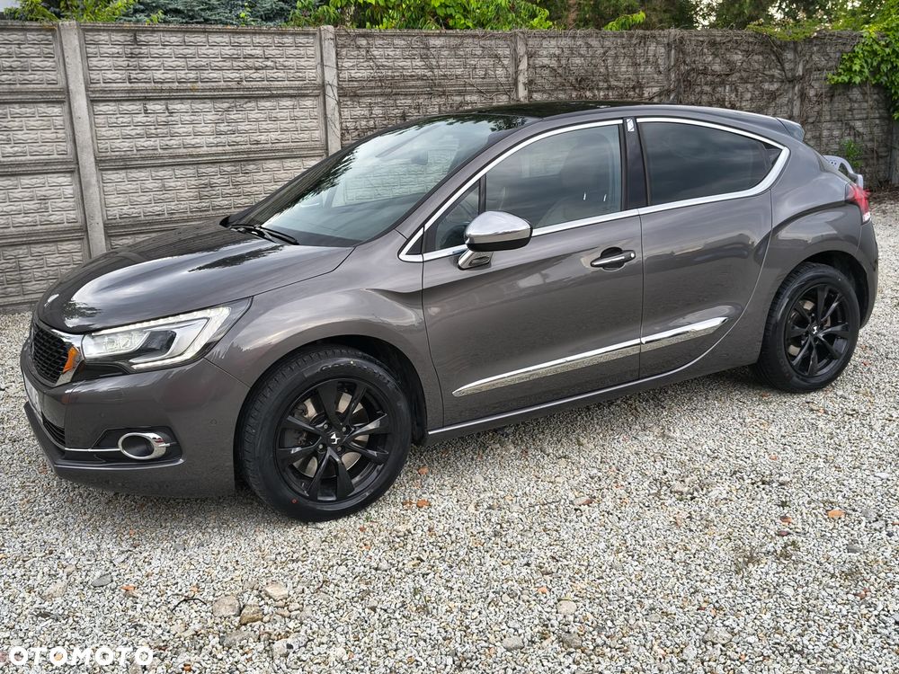 DS Automobiles DS 4 - 4