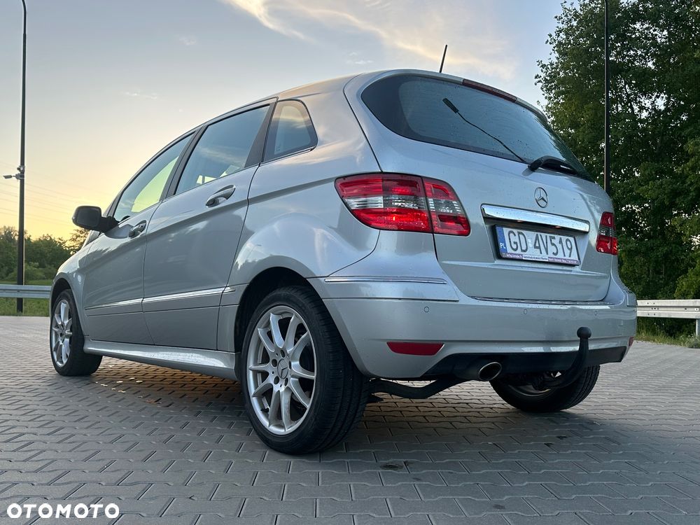 Mercedes-Benz Klasa B 160 BlueEFFICIENCY SPORT EDITION - 20