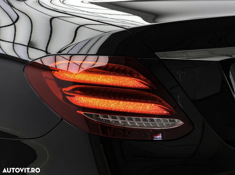 Mercedes-Benz E 350 Aut. - 30