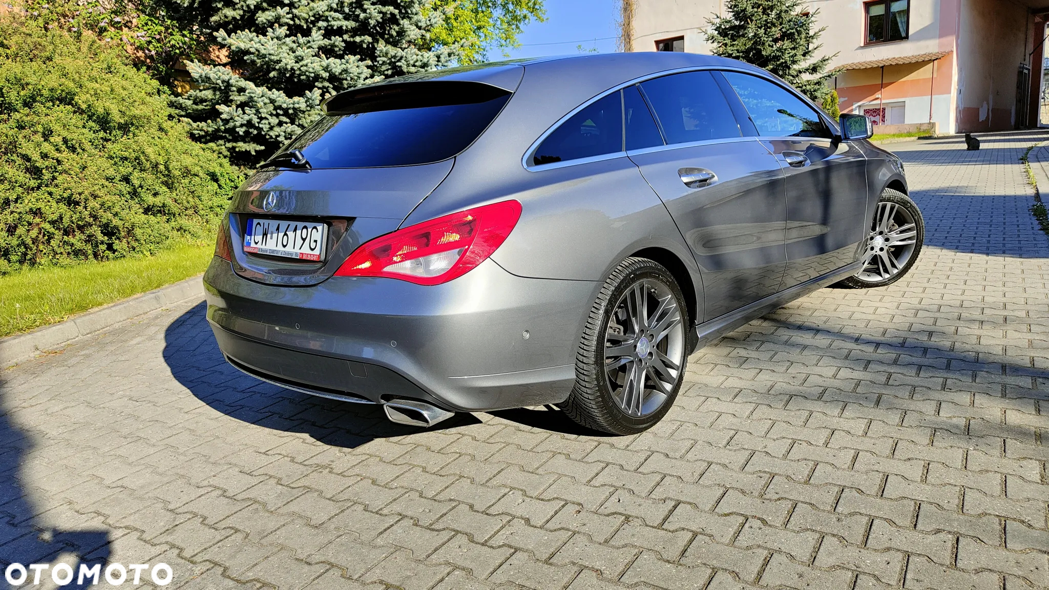 Mercedes-Benz CLA 220 d 4-Matic - 2