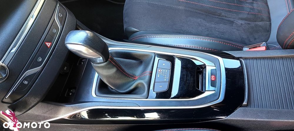 Peugeot 308 BlueHDi FAP 150 EAT6 Stop&Start GT-Line Edition - 15