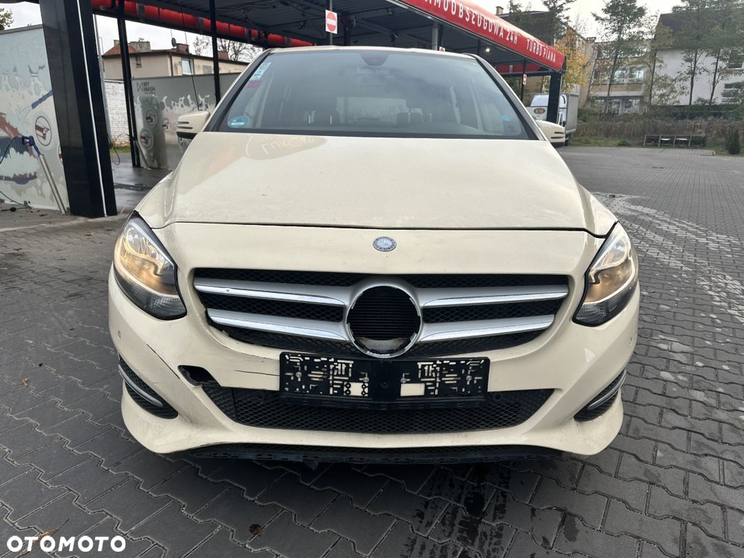 Mercedes-Benz Klasa B 180 (CDI) d 7G-DCT - 7