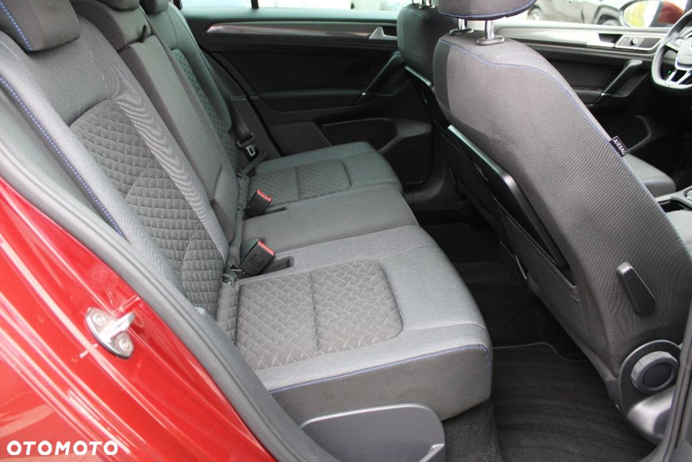 Volkswagen Golf Sportsvan - 25
