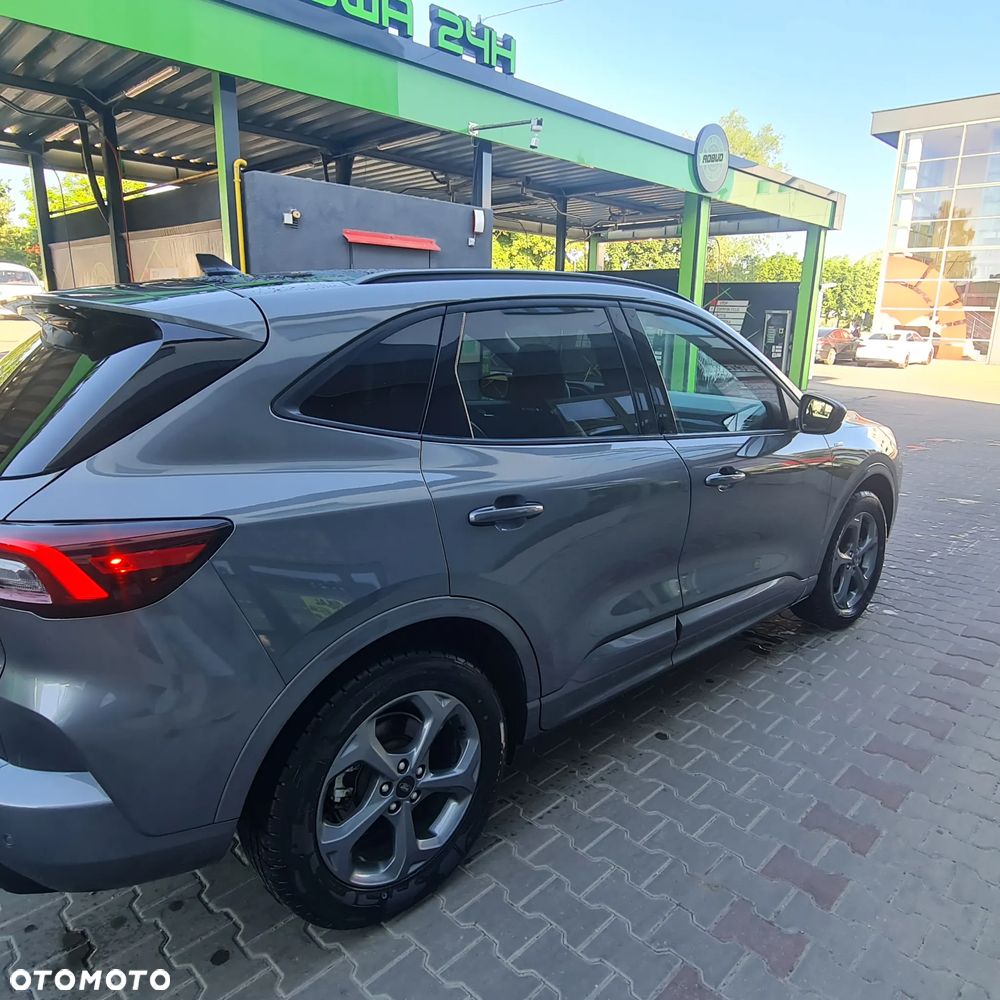Ford Escape - 11