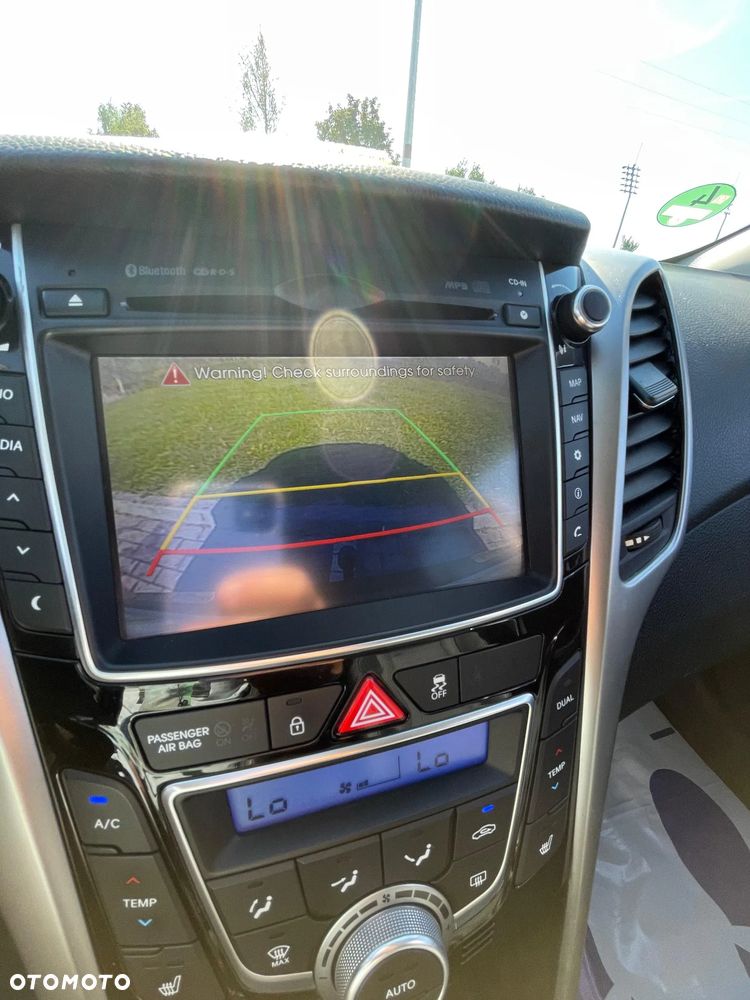 Hyundai i30 1.6 GDI BlueDrive Premium - 19