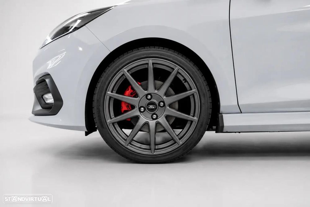 Ford Fiesta 1.5 EcoBoost ST - 34