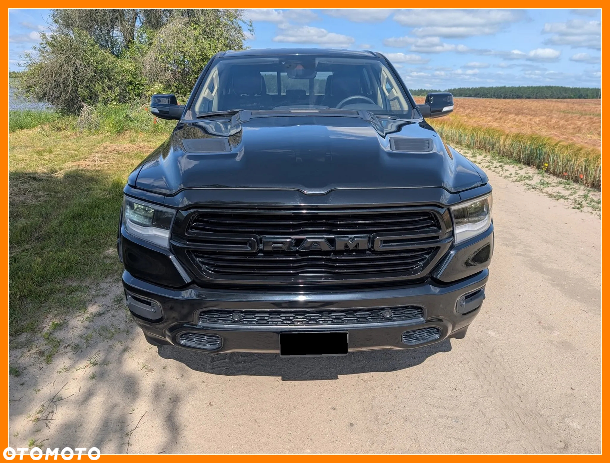 RAM 1500 Crew Cab Laramie - 8
