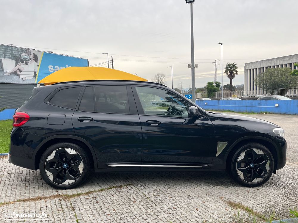 BMW iX3 Inspiring - 8