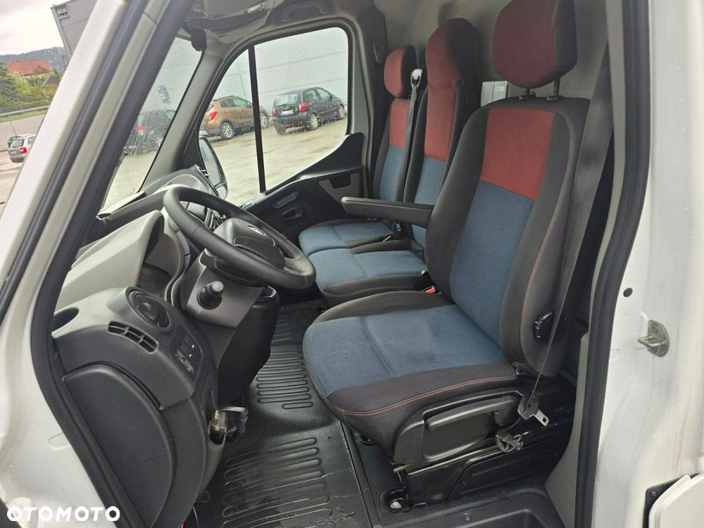Renault Master - 15