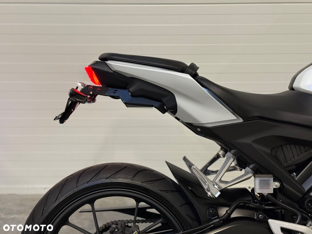 Honda CB - 18