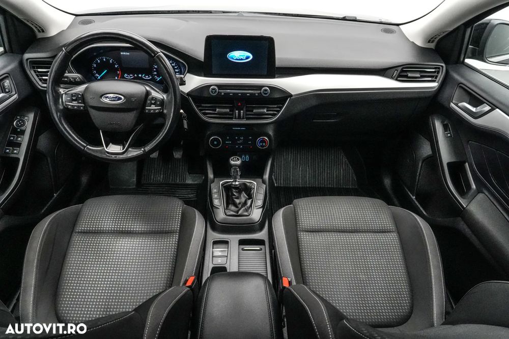 Ford Focus 1.0 EcoBoost MHEV Titanium - 7