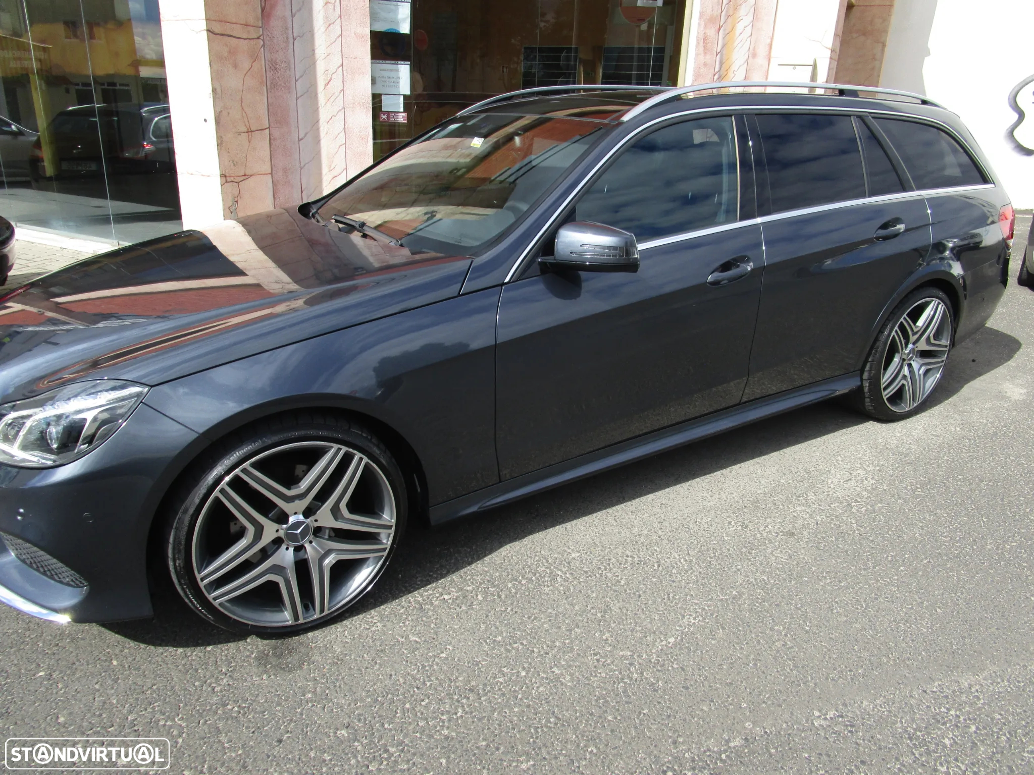 Mercedes-Benz E 300 Bluetec Hybrid Avantgarde - 50