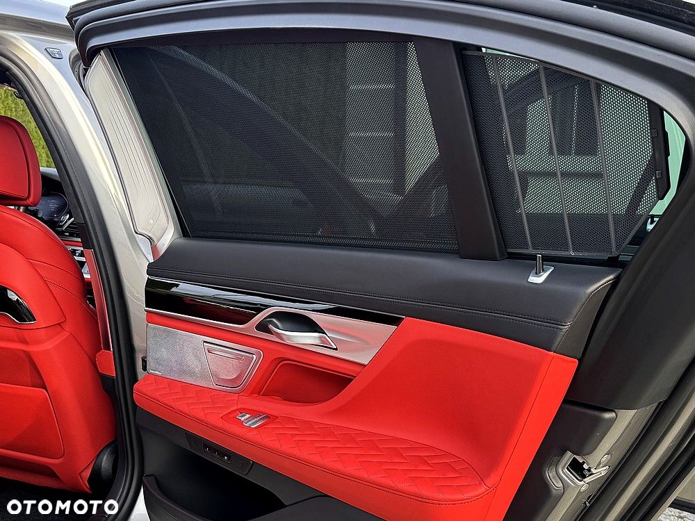 BMW Seria 7 750Ld xDrive sport - 15
