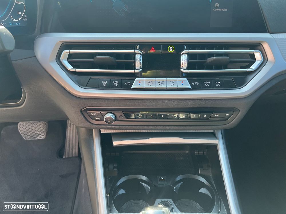 BMW 320 e Corporate Edition Auto - 34