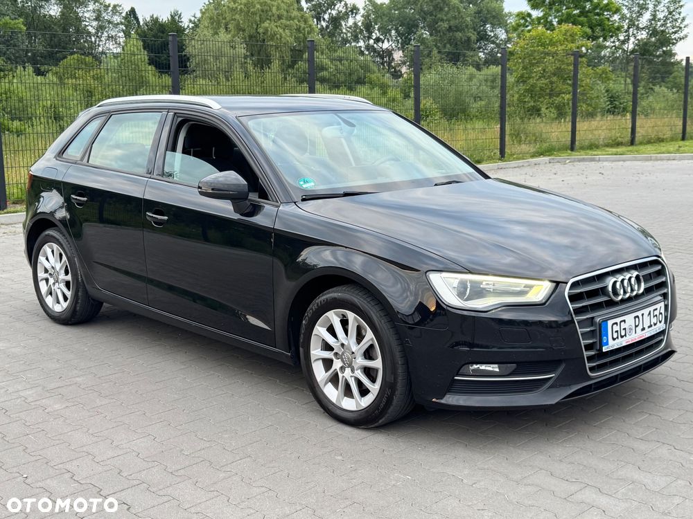Audi A3 Sportback 1.6 TDI Attraction - 4