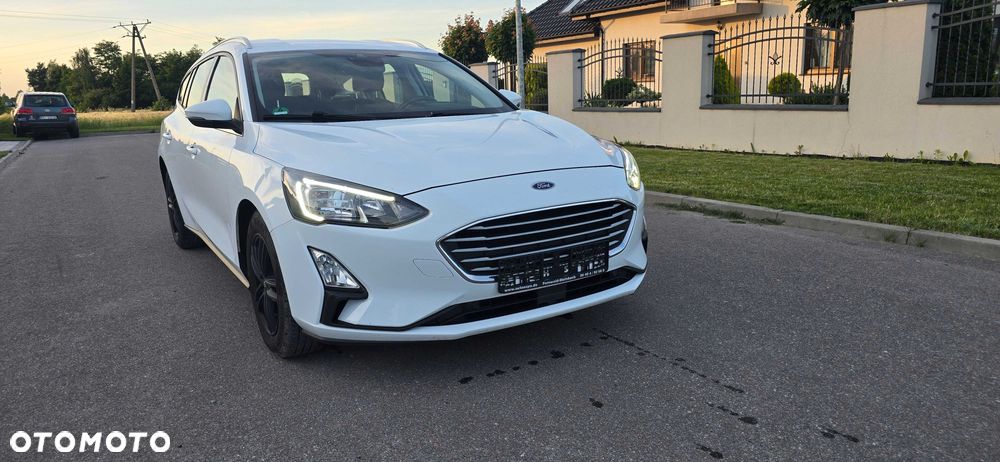 Ford Focus - 1