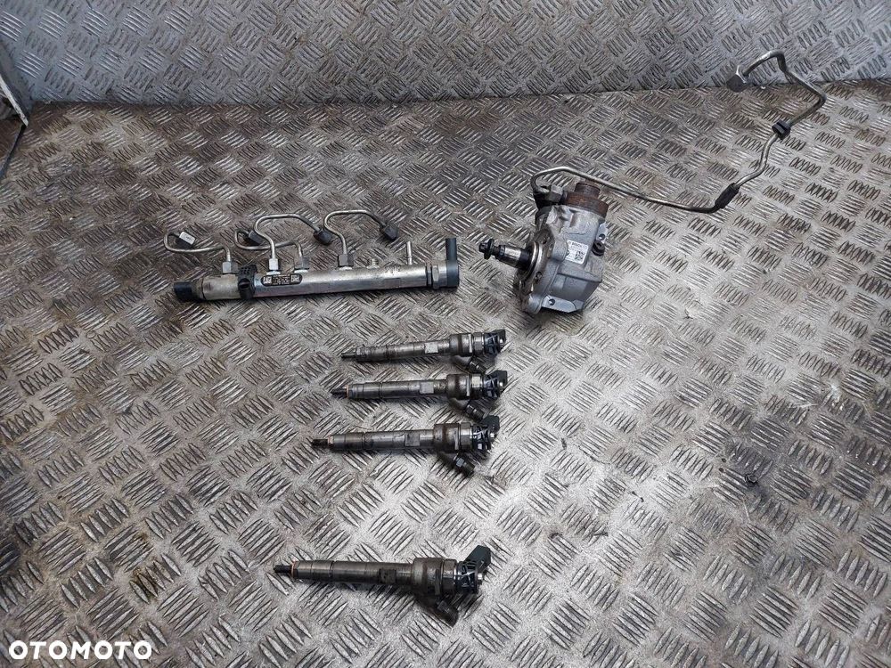 POMPA WTRYSKOWA WTRYSKIWACZE KOMPLET BMW F11 2.0 D N47 0445010517 7810702 - 1