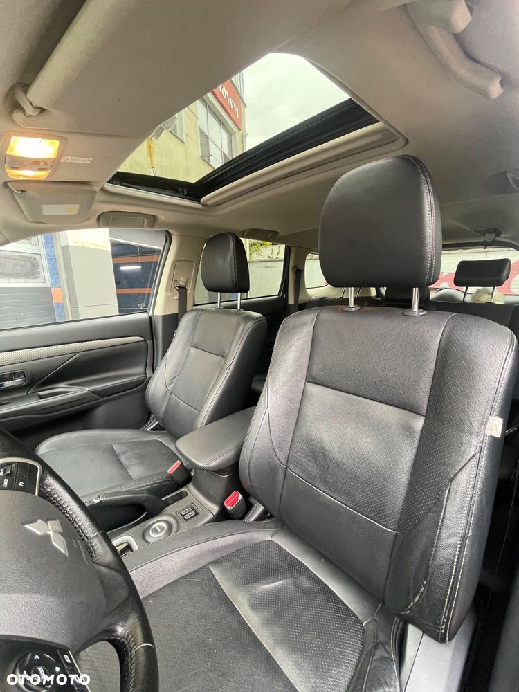 Mitsubishi Outlander 2.4 Instyle CVT - 7