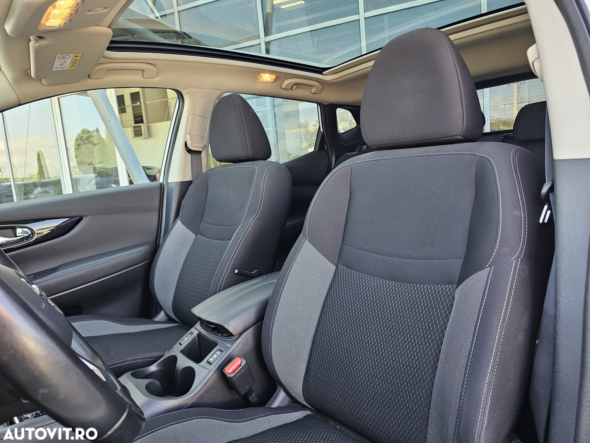 Nissan Qashqai 1.5 DCI DCT N-CONNECTA - 11