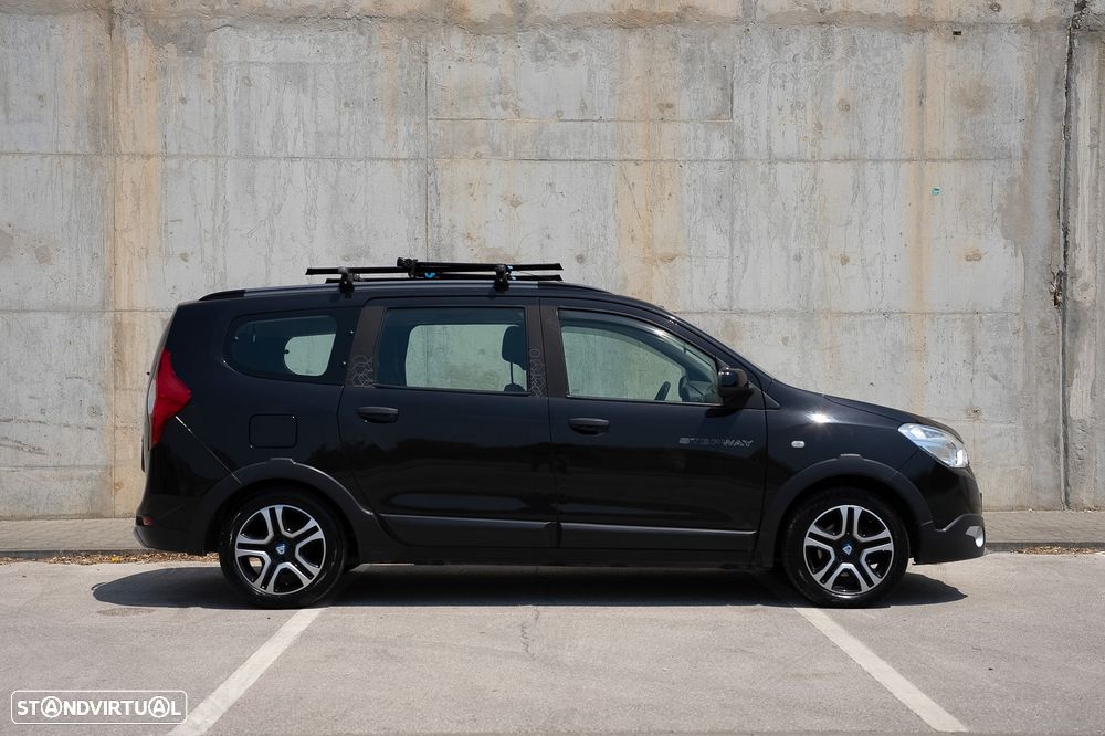 Dacia Lodgy 1.5 Blue dCi Stepway 7L - 6