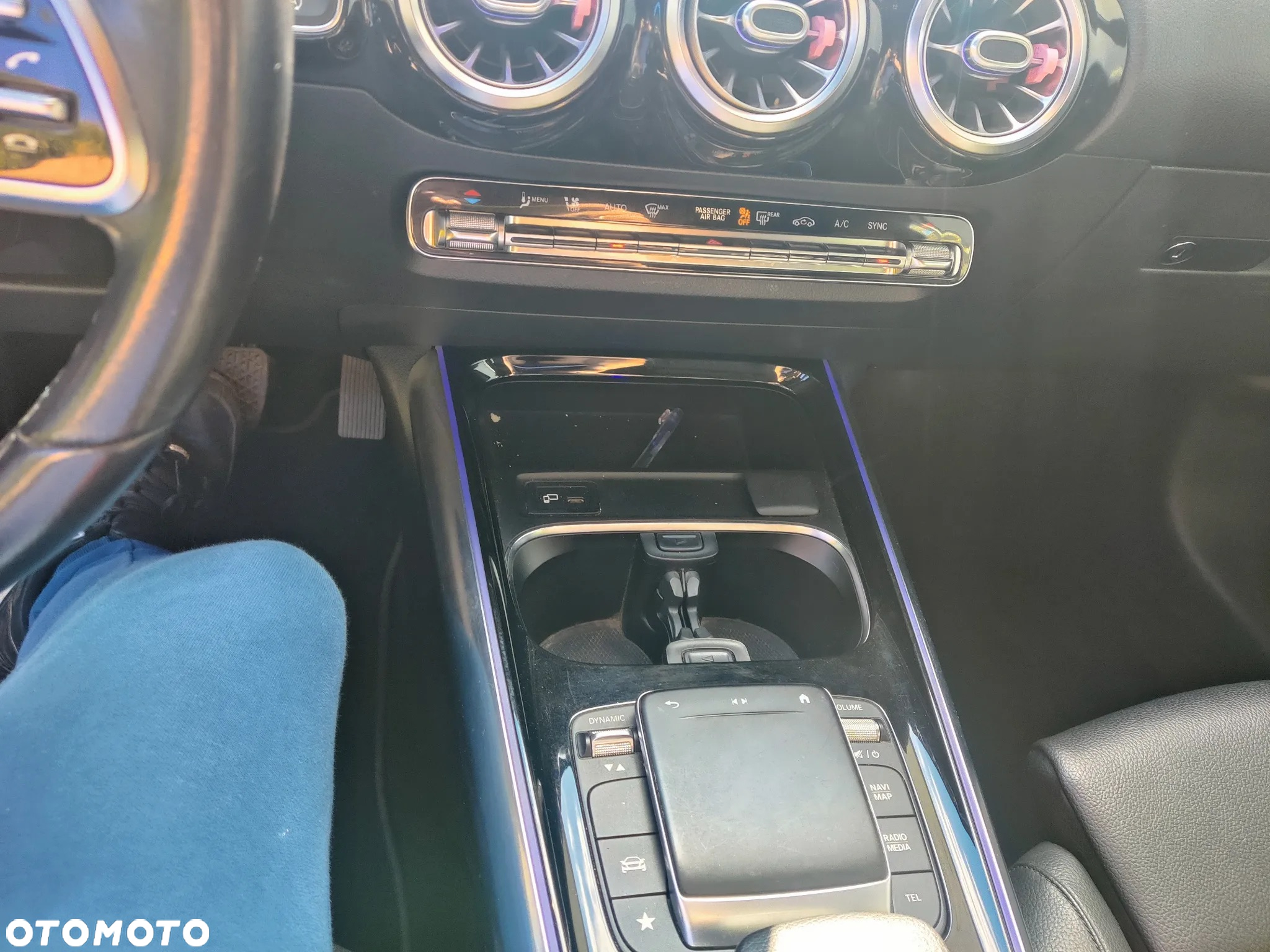 Mercedes-Benz GLA 250 - 10
