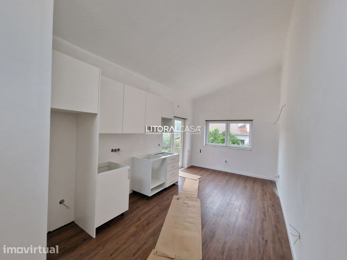 Apartamento T0 para arrendar - Eixo e Eirol, Aveiro