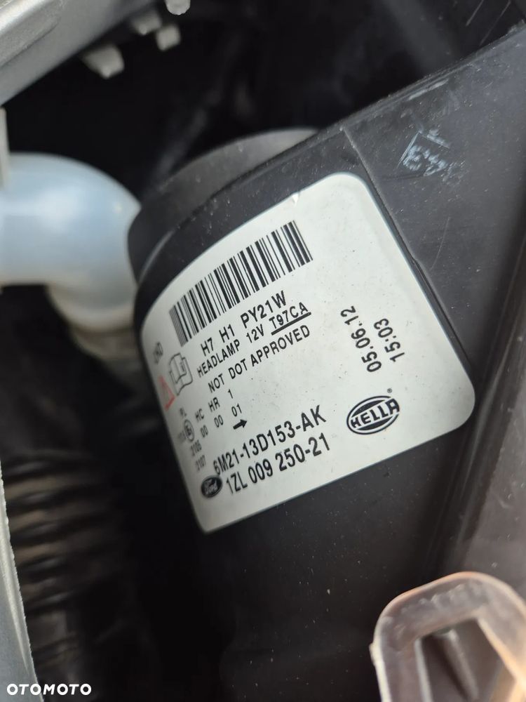 Ford S-Max 2.0 TDCi DPF Titanium - 18