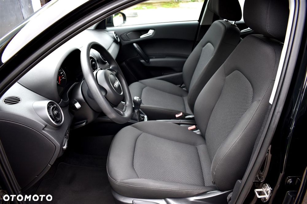 Audi A1 Sportback 1.4 TFSI Ambition - 17