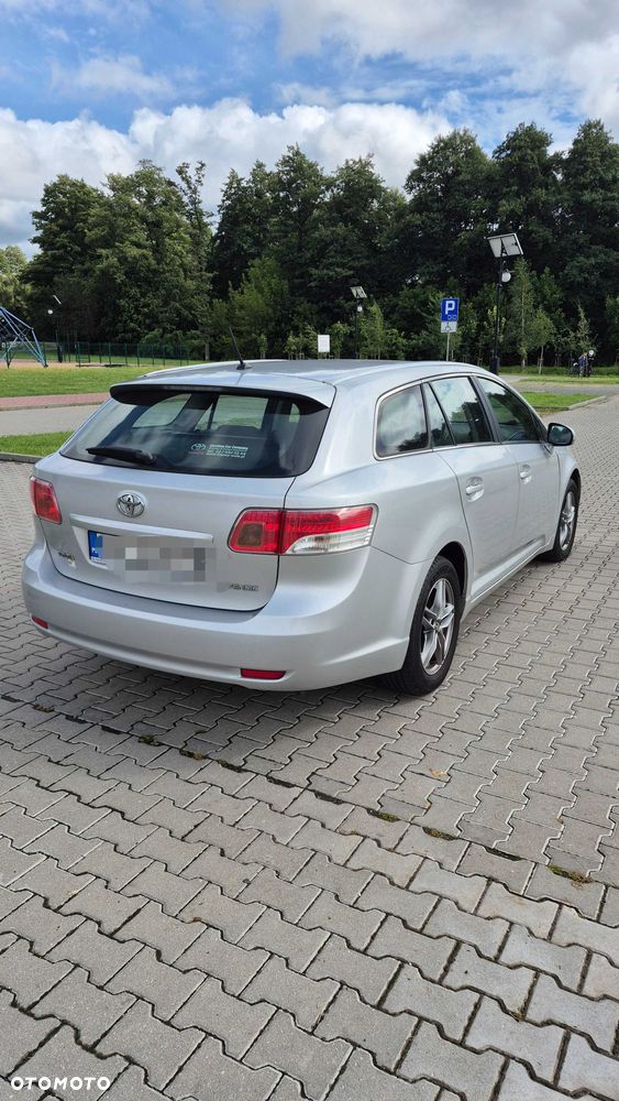 Toyota Avensis - 3