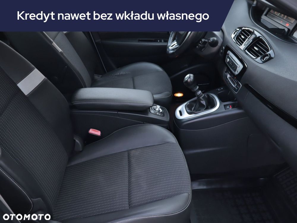 Renault Scenic - 11