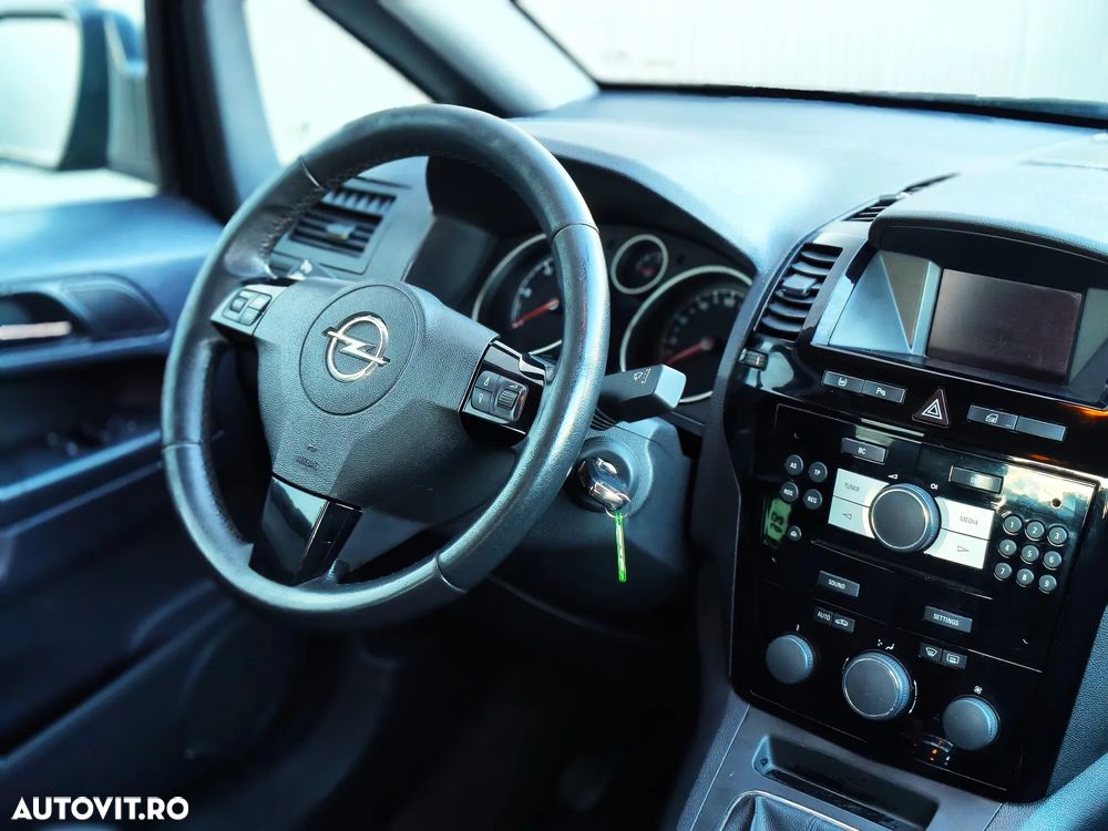 Opel Zafira 1.7 CDTI ecoFLEX Family - 8