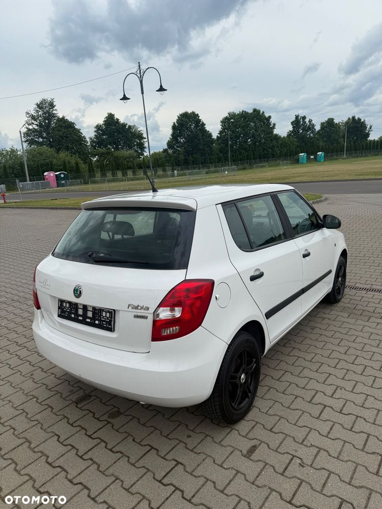 Skoda Fabia 1.2 HTP - 4