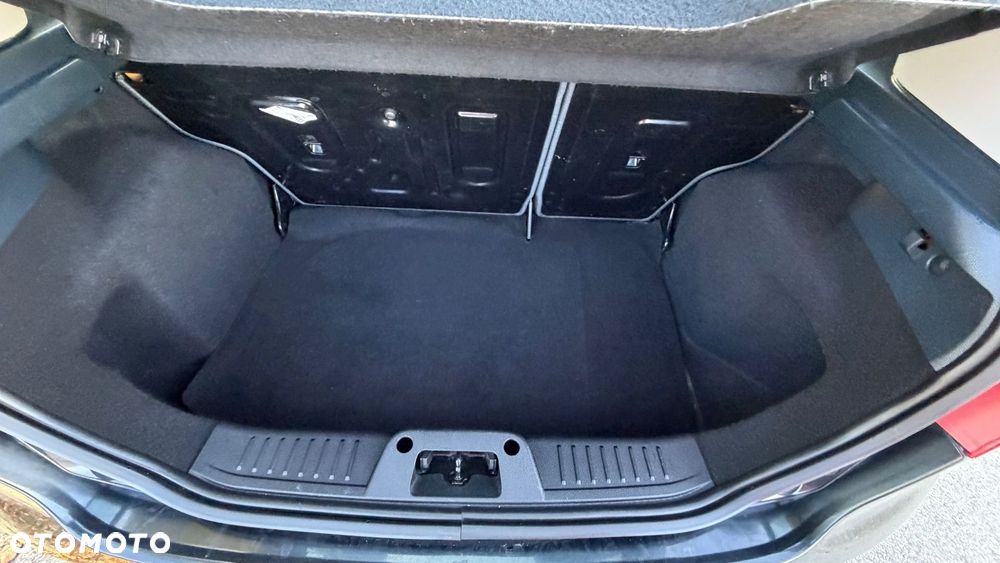 Ford Fiesta 1.25 Ambiente EU5 - 26