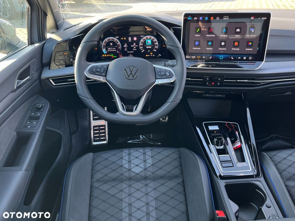 Volkswagen Golf 1.5 eTSI mHEV R-Line Plus DSG - 6