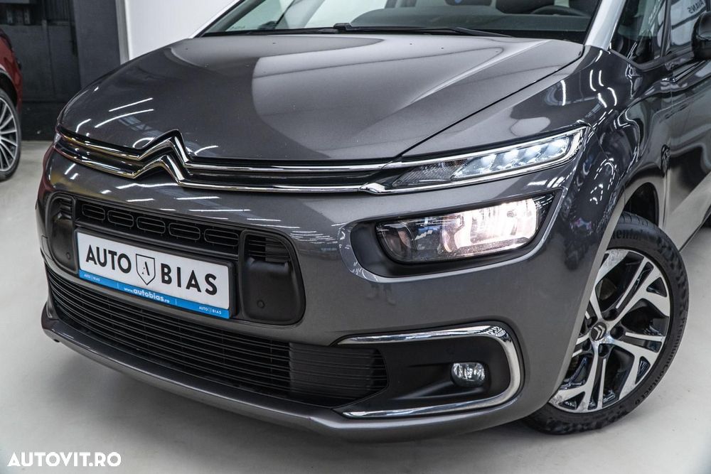 Citroën C4 Grand Space Tourer PureTech 130 Stop&Start SELECTION - 11