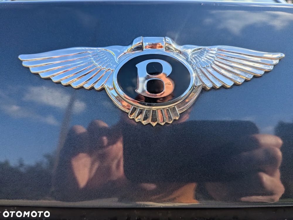 Bentley Eight - 16