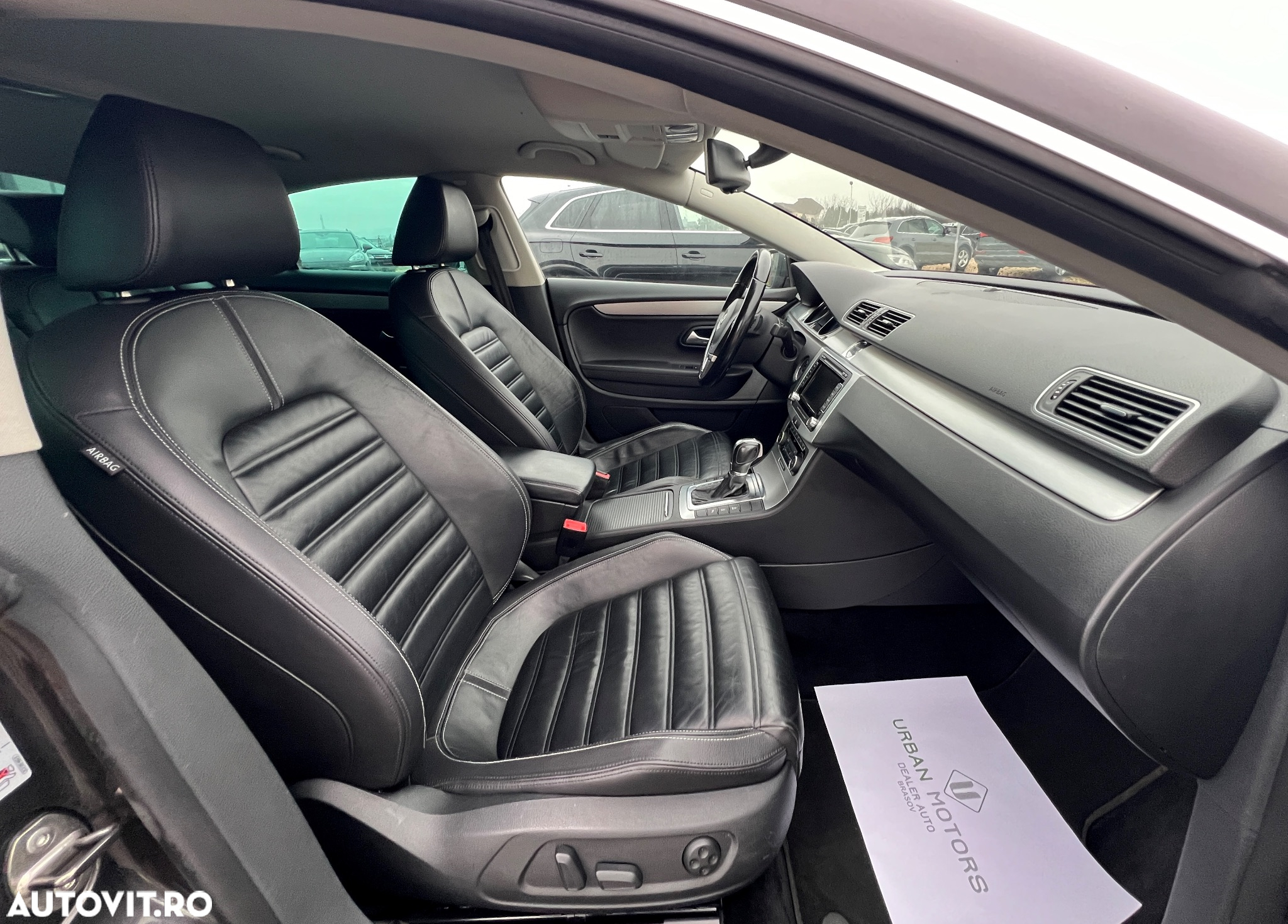 Volkswagen Passat CC 2.0 TDI BlueMotion Technology DSG Exclusive - 15