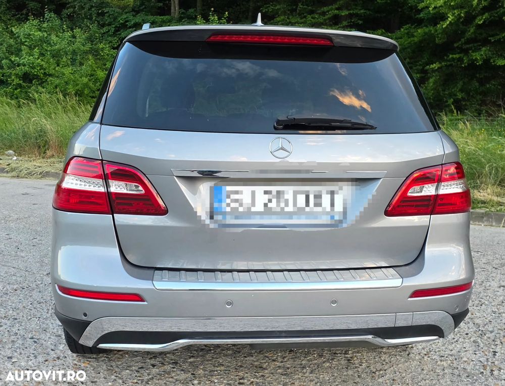 Mercedes-Benz ML - 7
