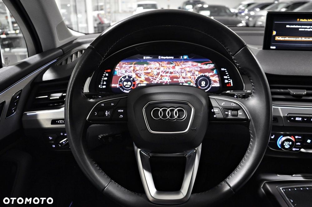 Audi Q7 50 TDI Quattro Tiptronic - 24
