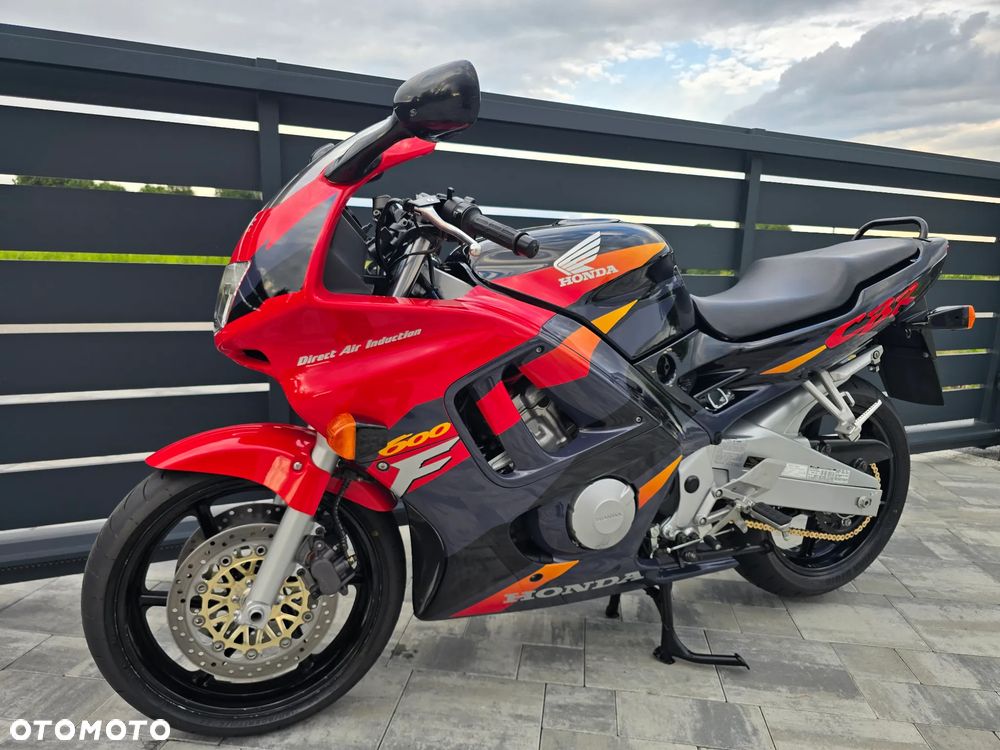 Honda CBR - 2