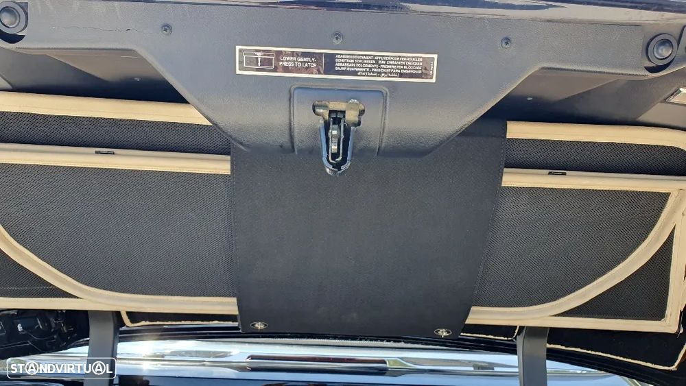 Bentley Azure 6.75 Turbo V8 - 32