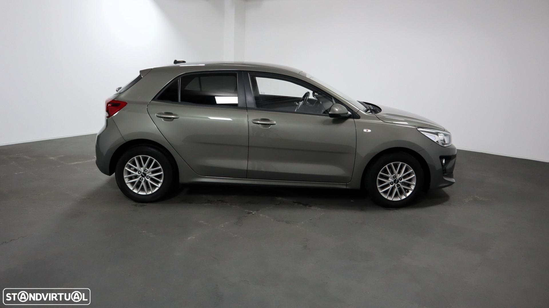 Kia Rio 1.0 T-GDi Drive - 1