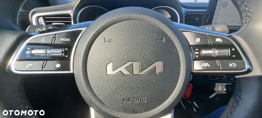 Kia XCeed 1.5 T-GDI M DCT - 32